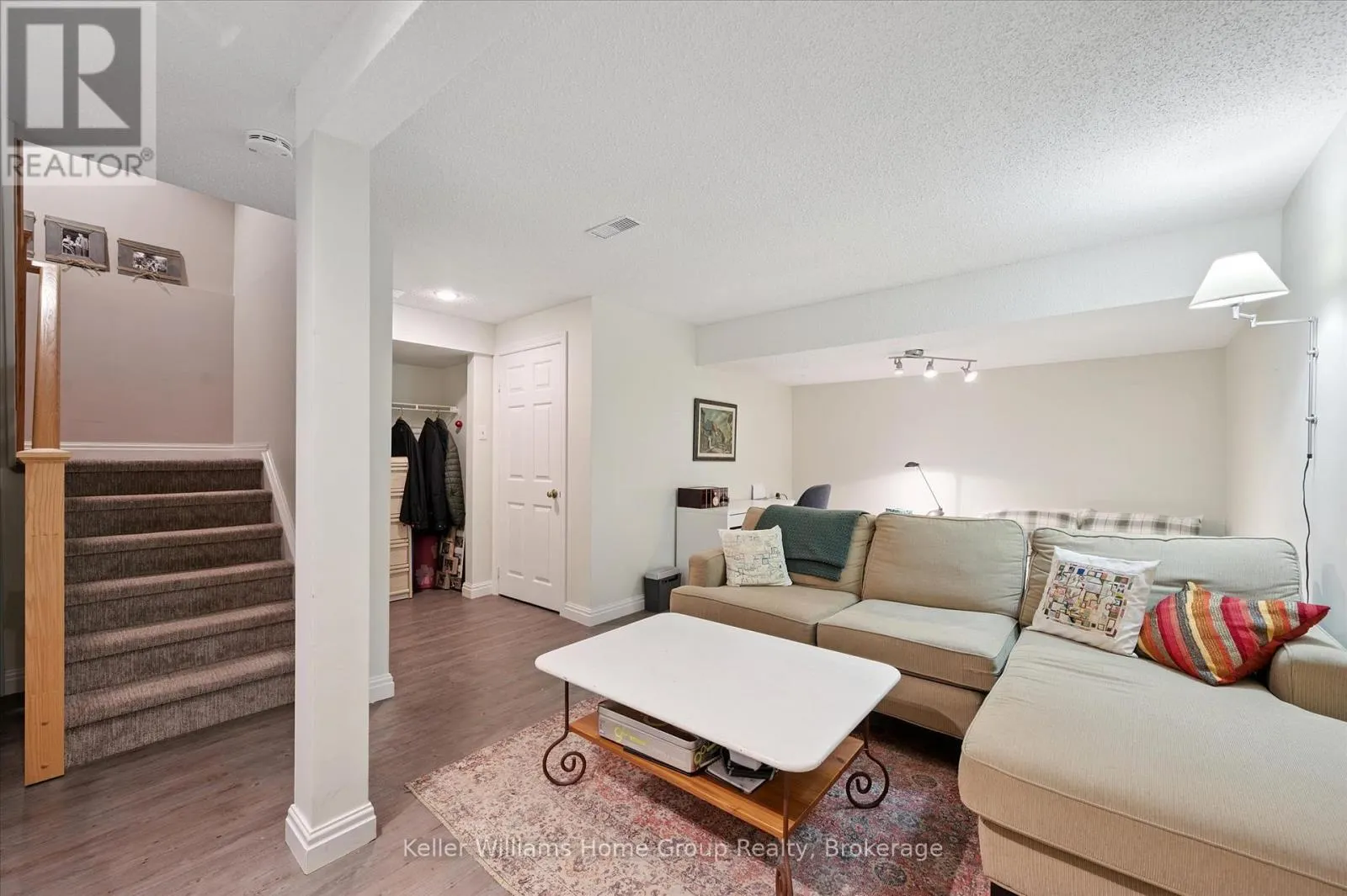 4 - 106 WOODLAWN ROAD E, #4