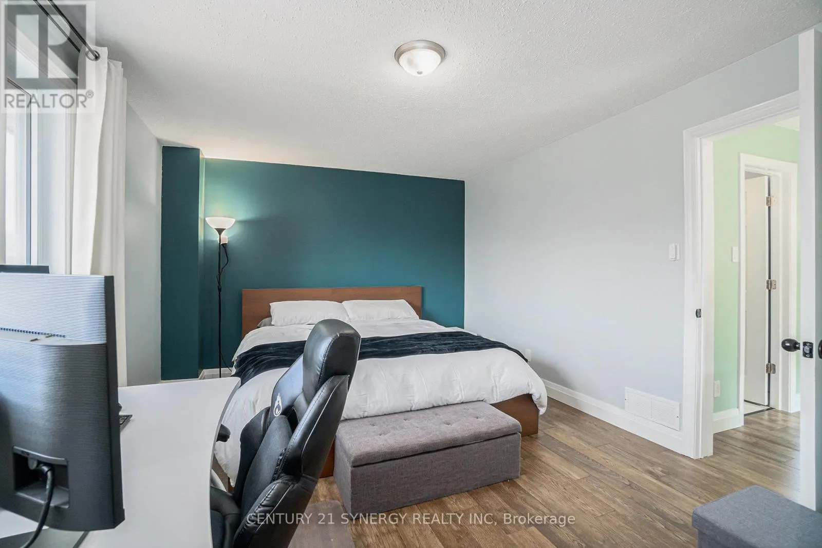 - - 46 PADDINGTON PRIVATE
