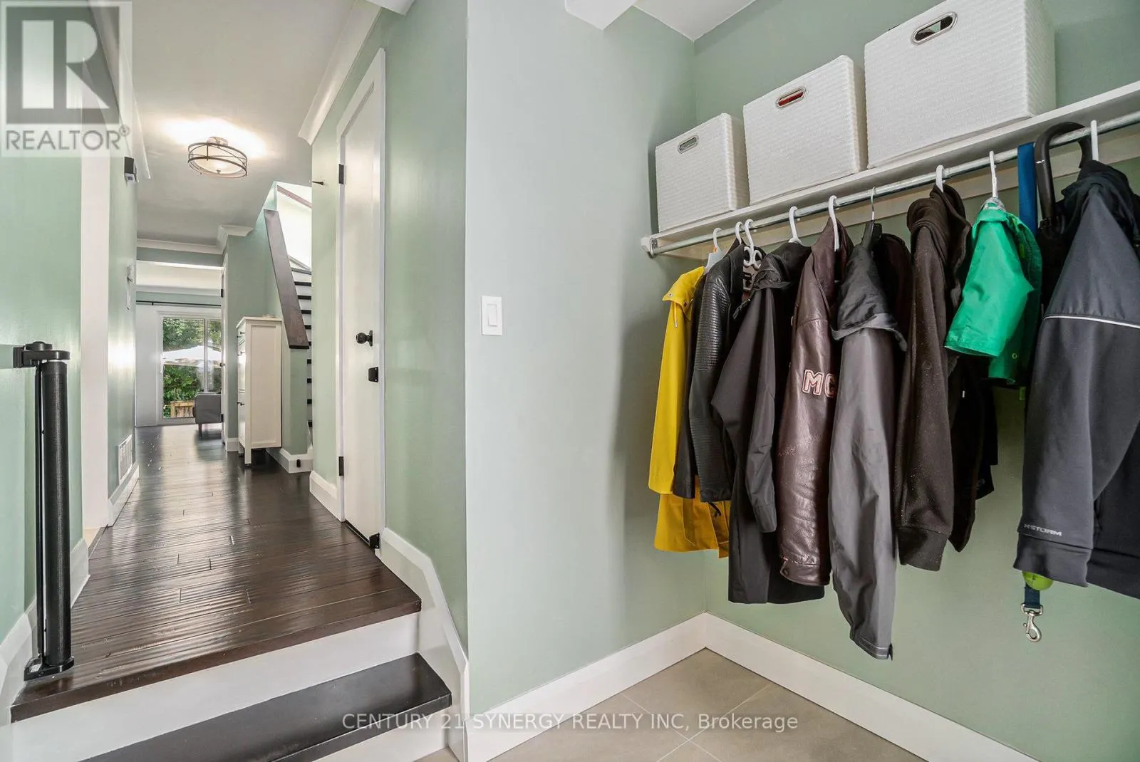 - - 46 PADDINGTON PRIVATE