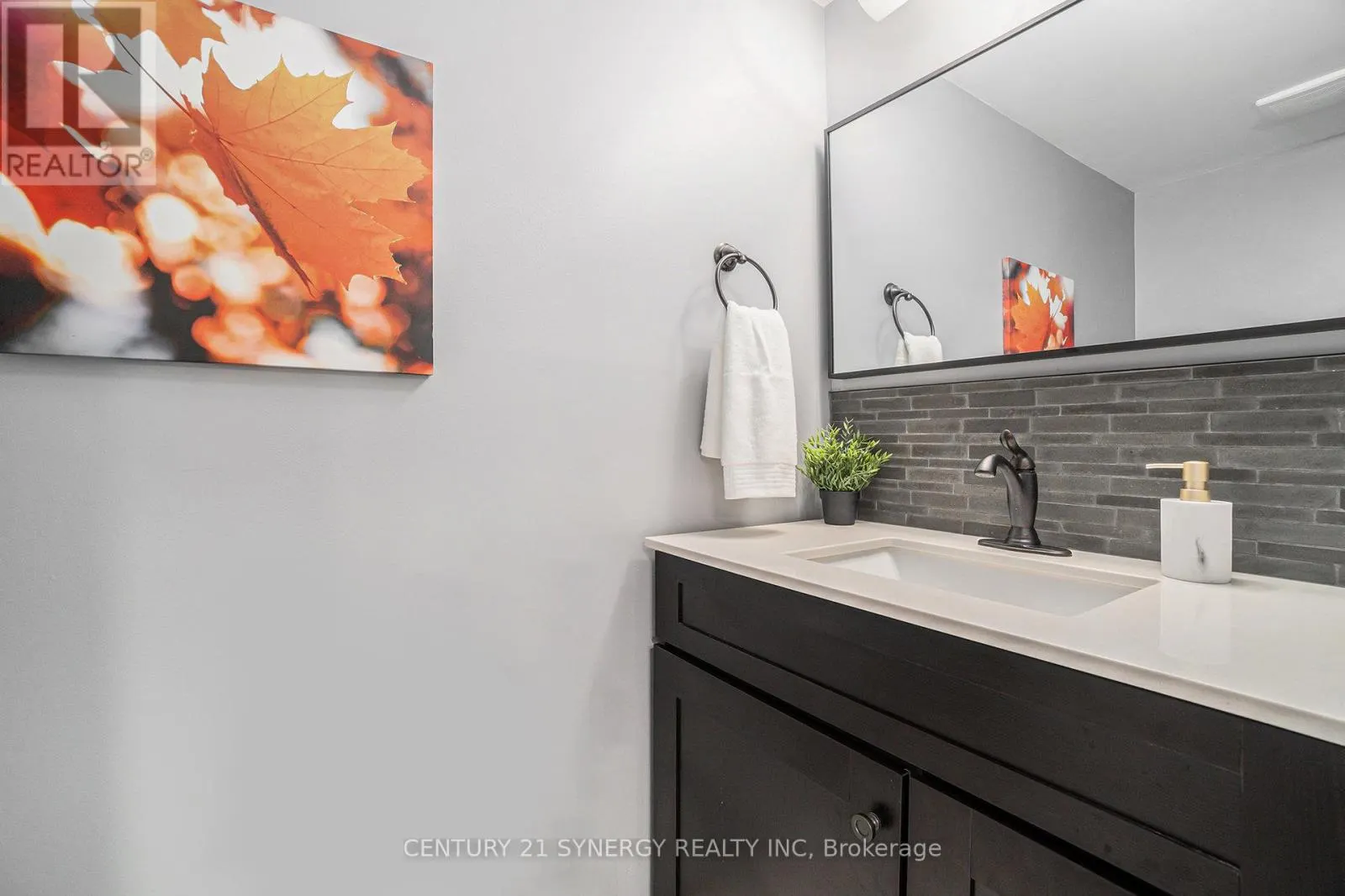 - - 46 PADDINGTON PRIVATE