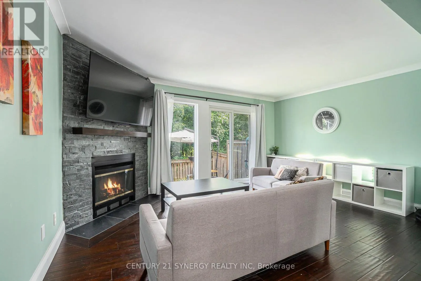 - - 46 PADDINGTON PRIVATE