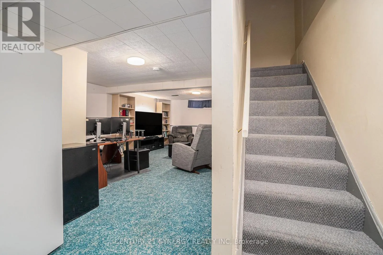 - - 46 PADDINGTON PRIVATE
