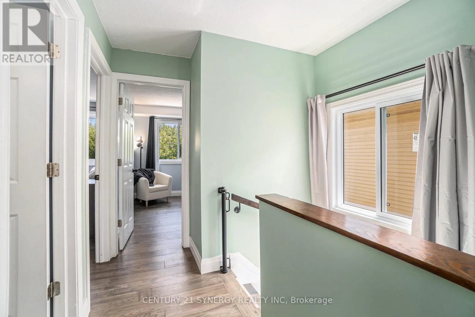 - - 46 PADDINGTON PRIVATE