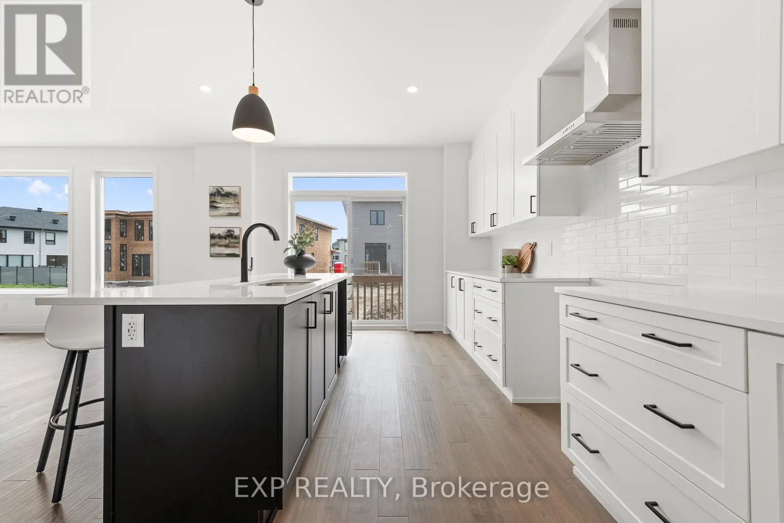804 NINAATIK PLACE