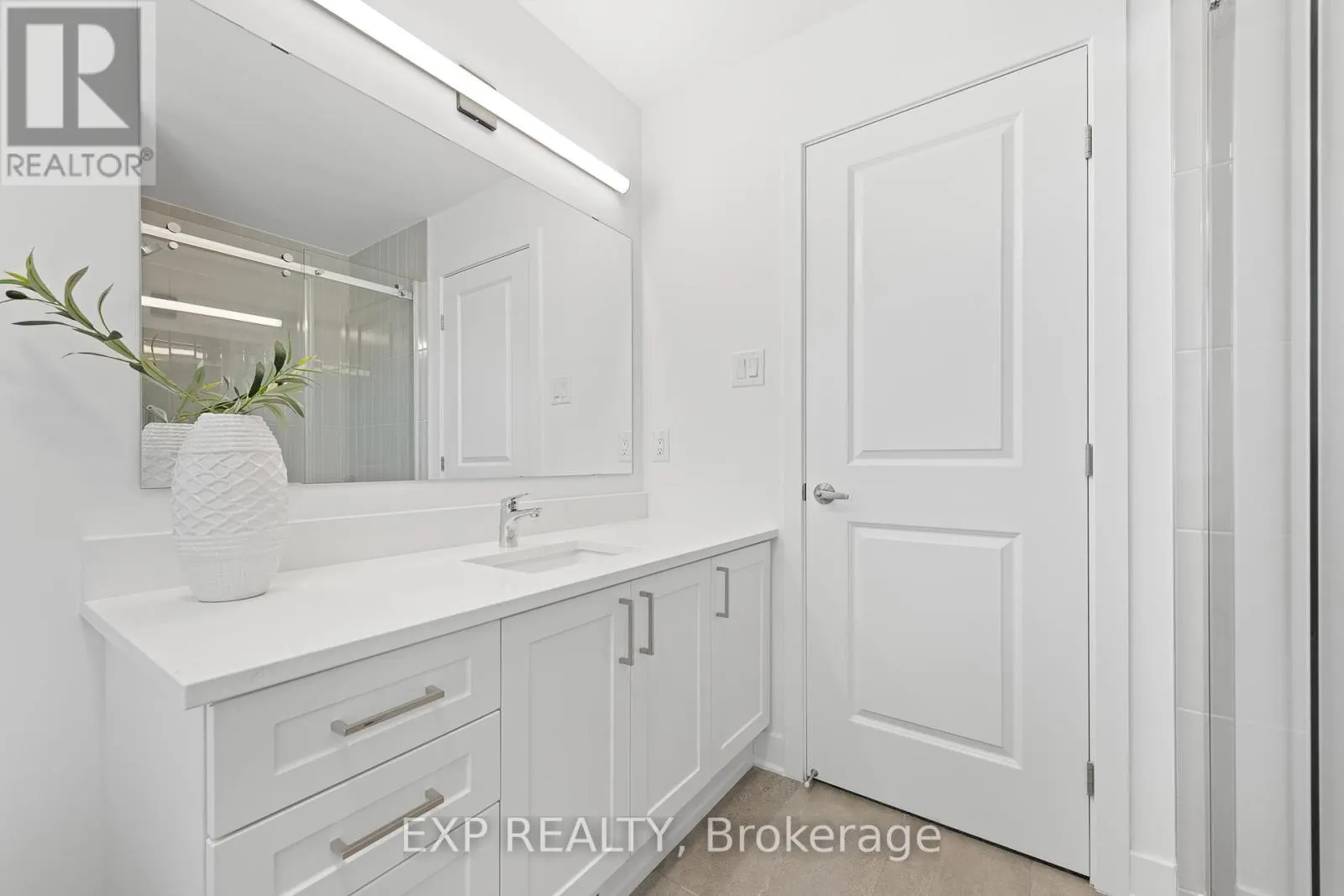 804 NINAATIK PLACE