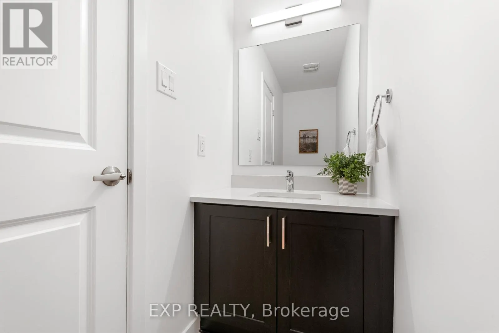 804 NINAATIK PLACE