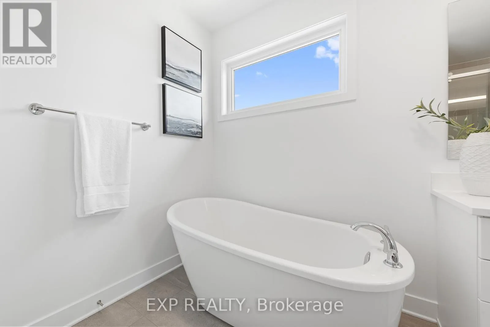 804 NINAATIK PLACE