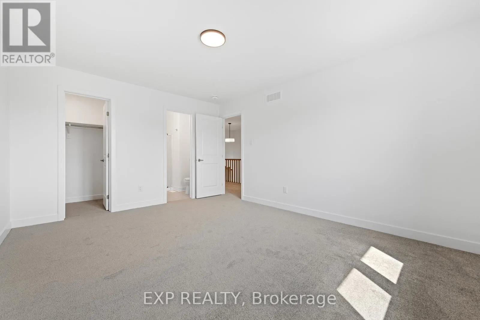 804 NINAATIK PLACE
