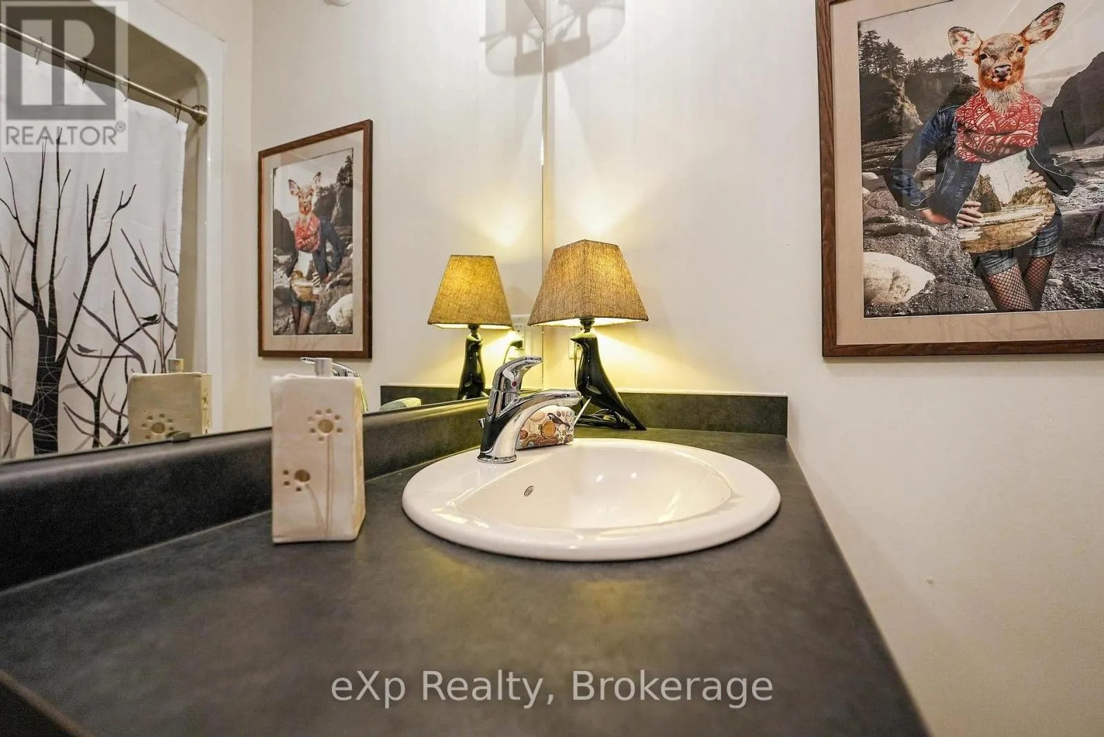 107 - 75 WALLINGS ROAD, #107