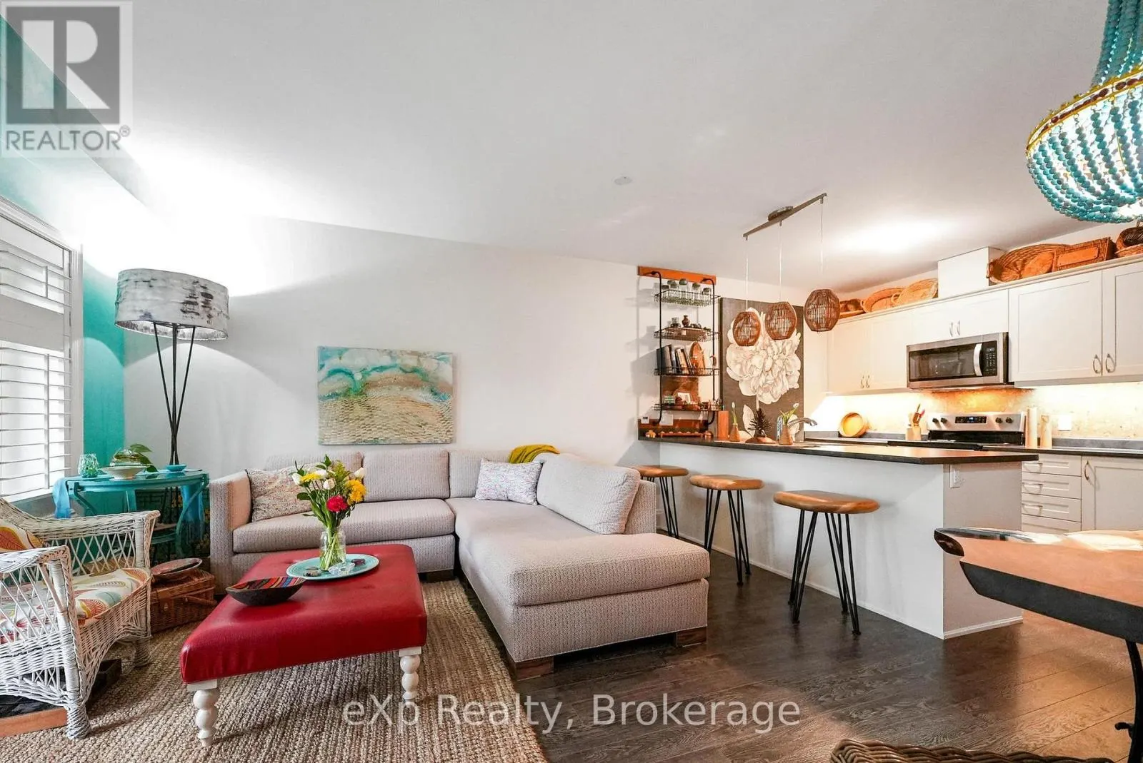 107 - 75 WALLINGS ROAD, #107