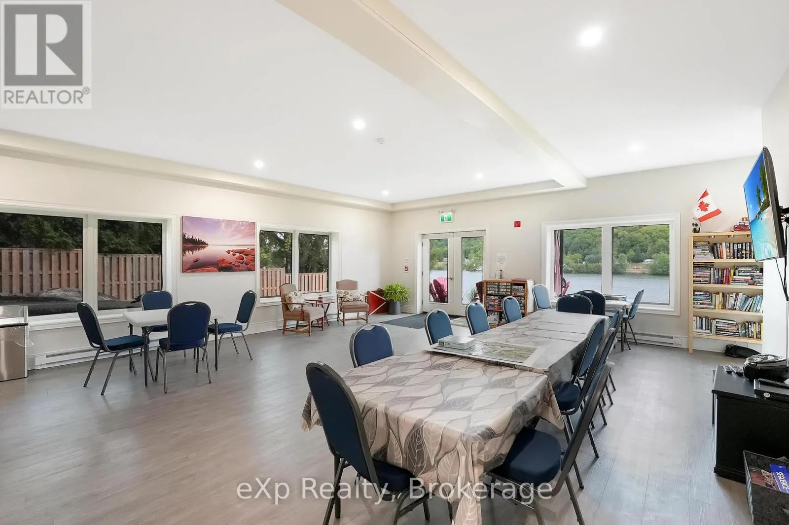 107 - 75 WALLINGS ROAD, #107