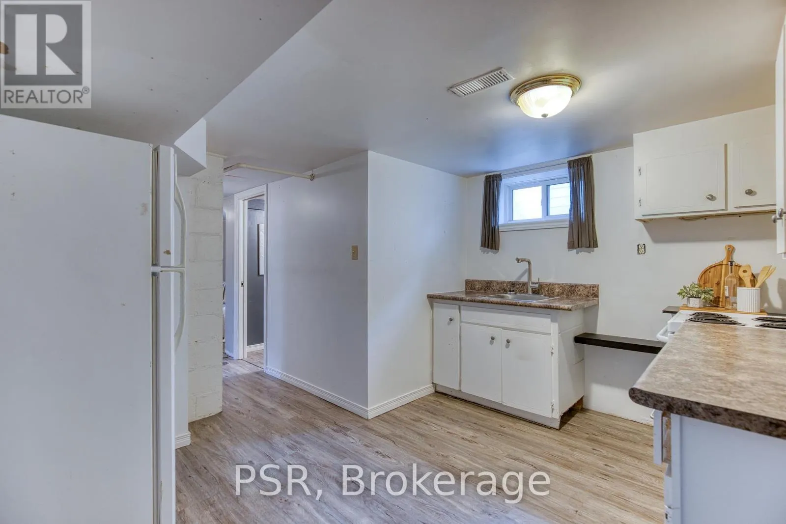 94 NORTH DRIVE