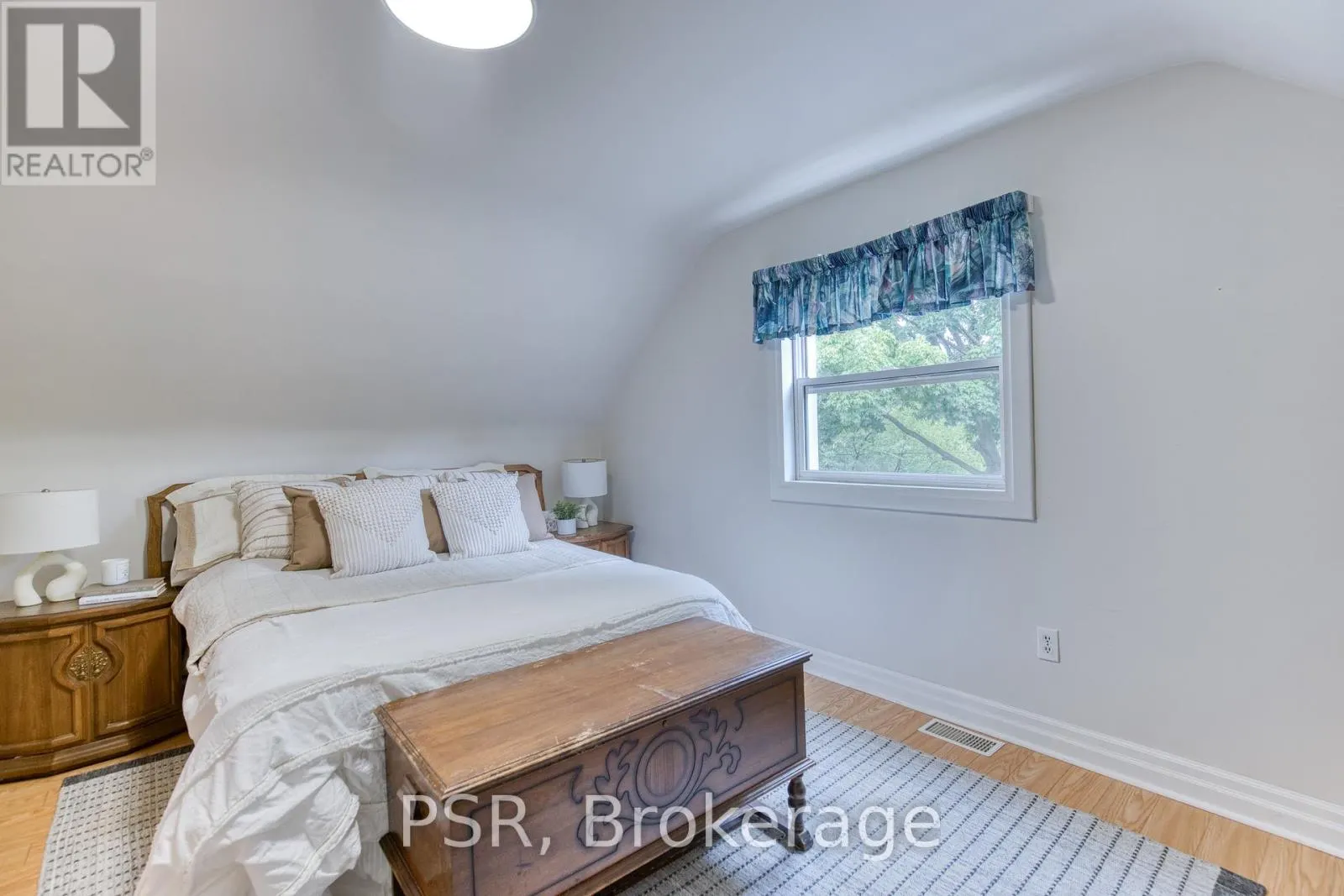 94 NORTH DRIVE