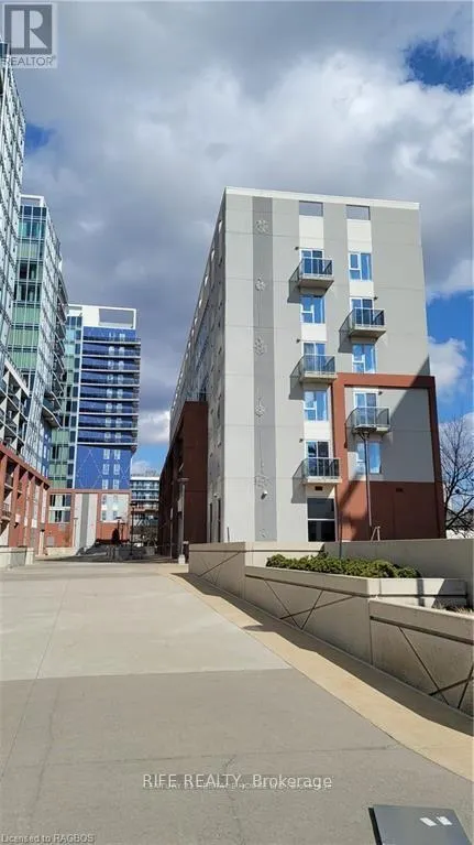 513 - 365 ALBERT STREET