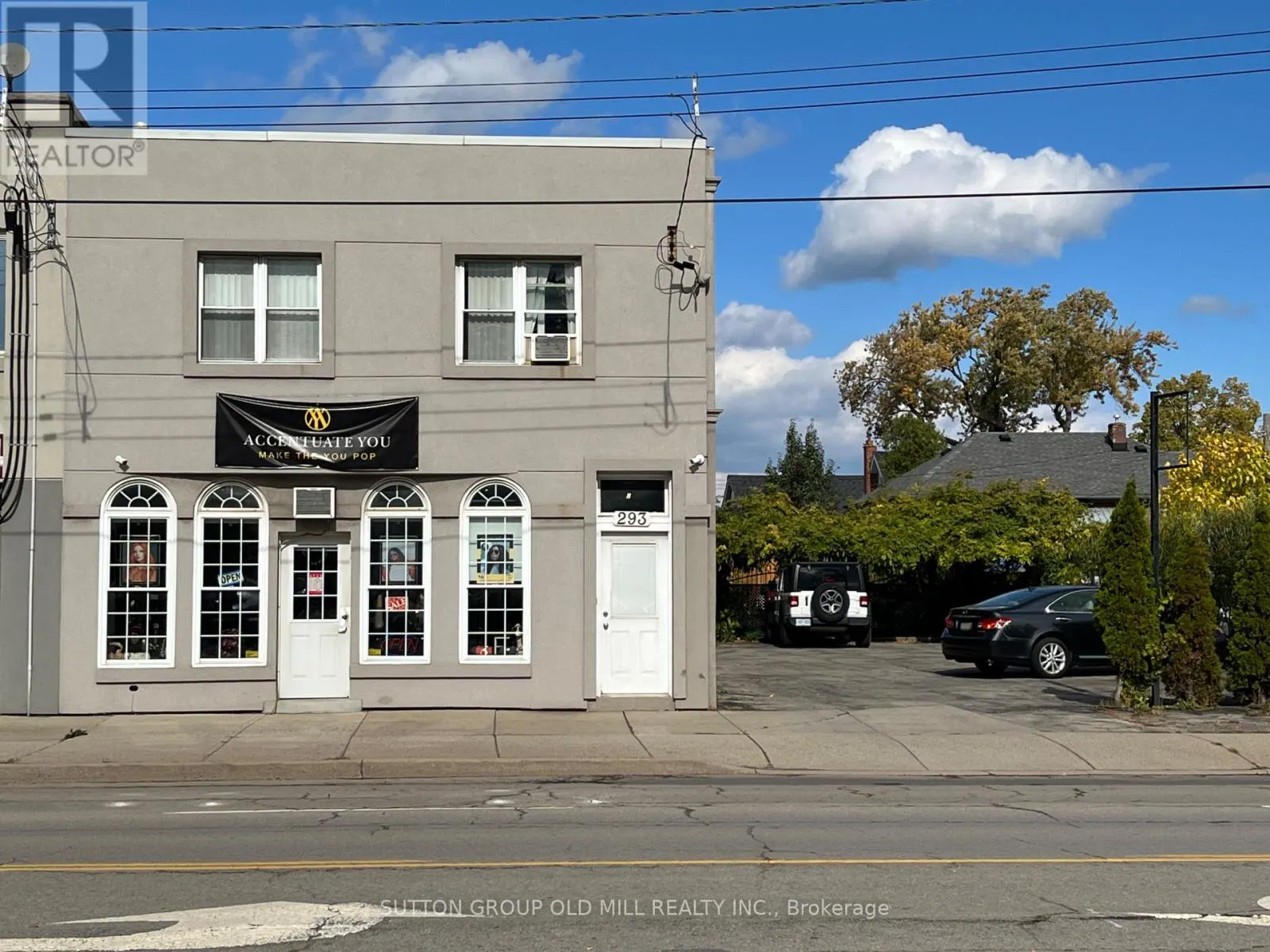 2 - 293 QUEENSTON ROAD