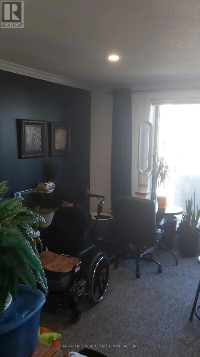 703 - 75 HUXLEY STREET, #703