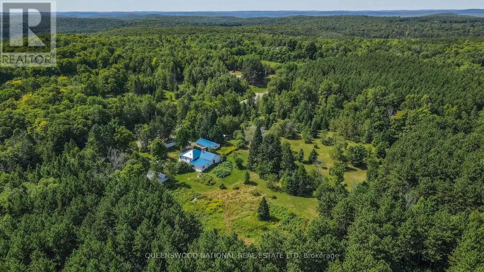842 CENTREVIEW ROAD
