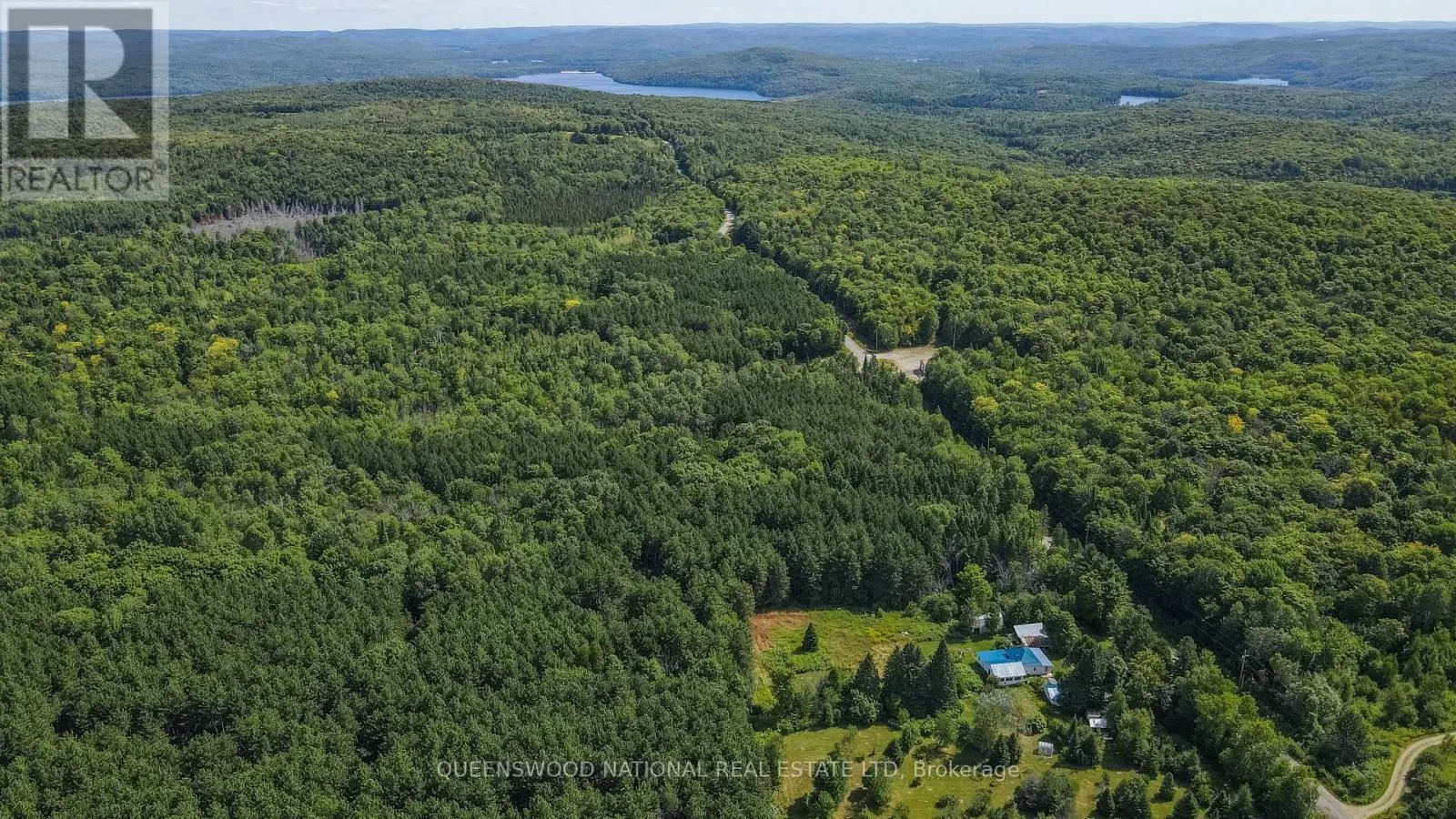 842 CENTREVIEW ROAD