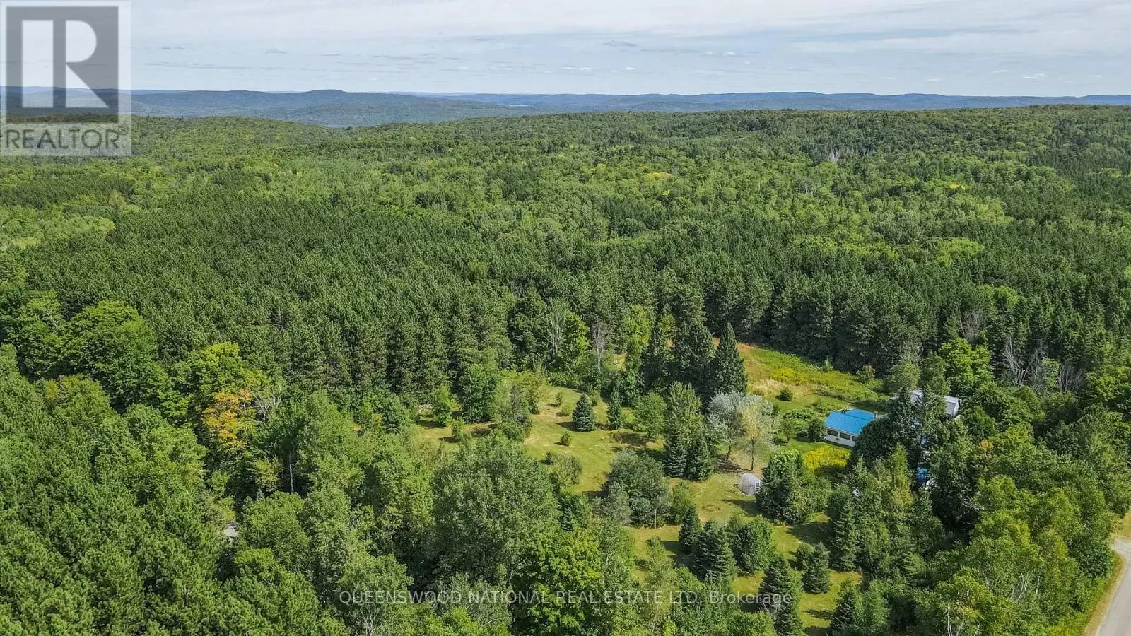 842 CENTREVIEW ROAD