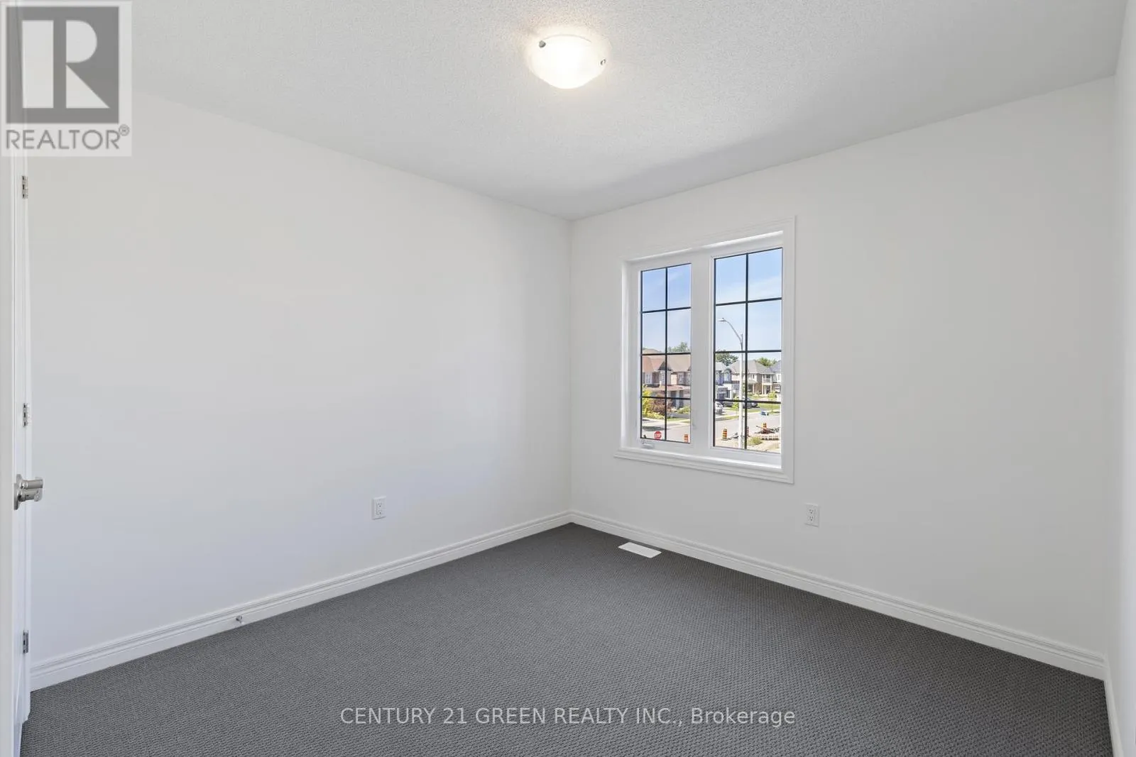 MAIN - 8 SHAWBRIDGE COURT