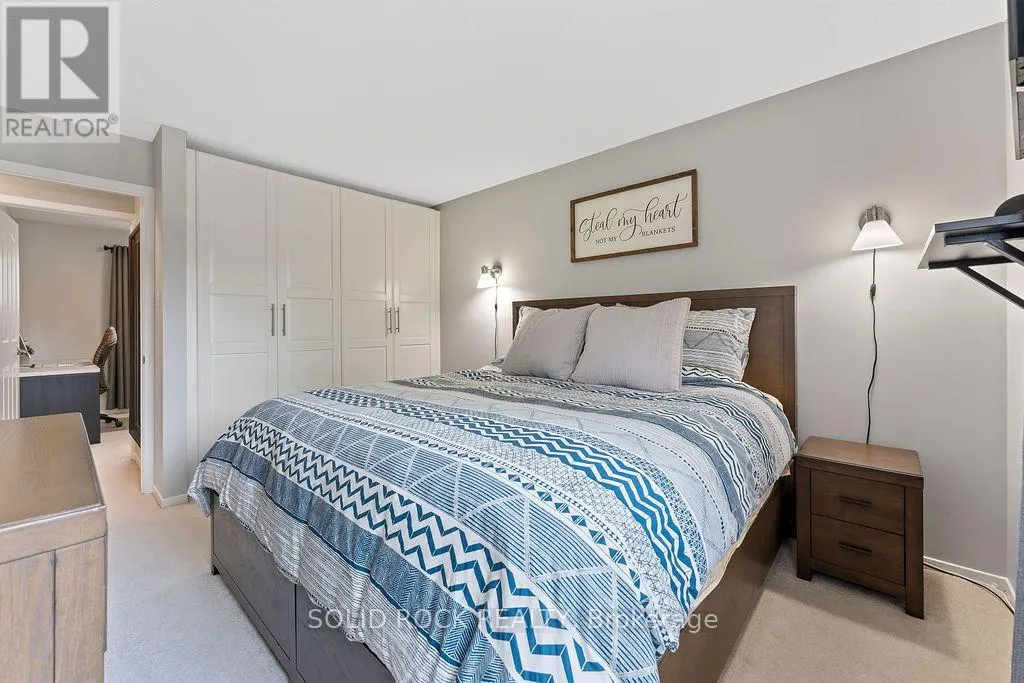 33 BENLARK ROAD