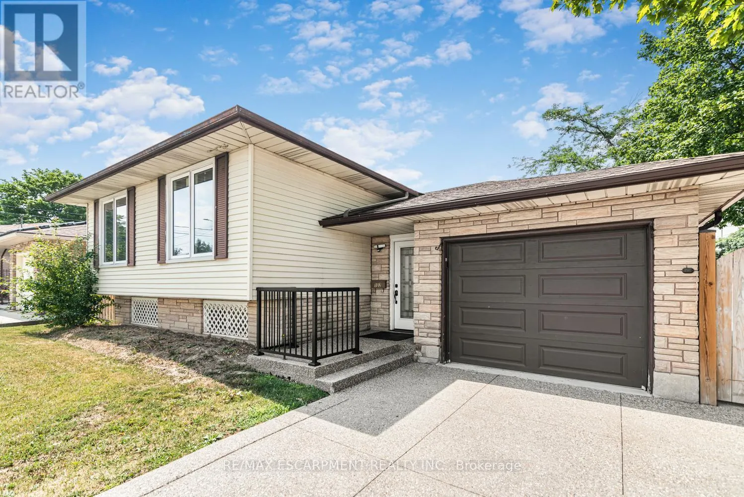 102 QUAKER CRESCENT
