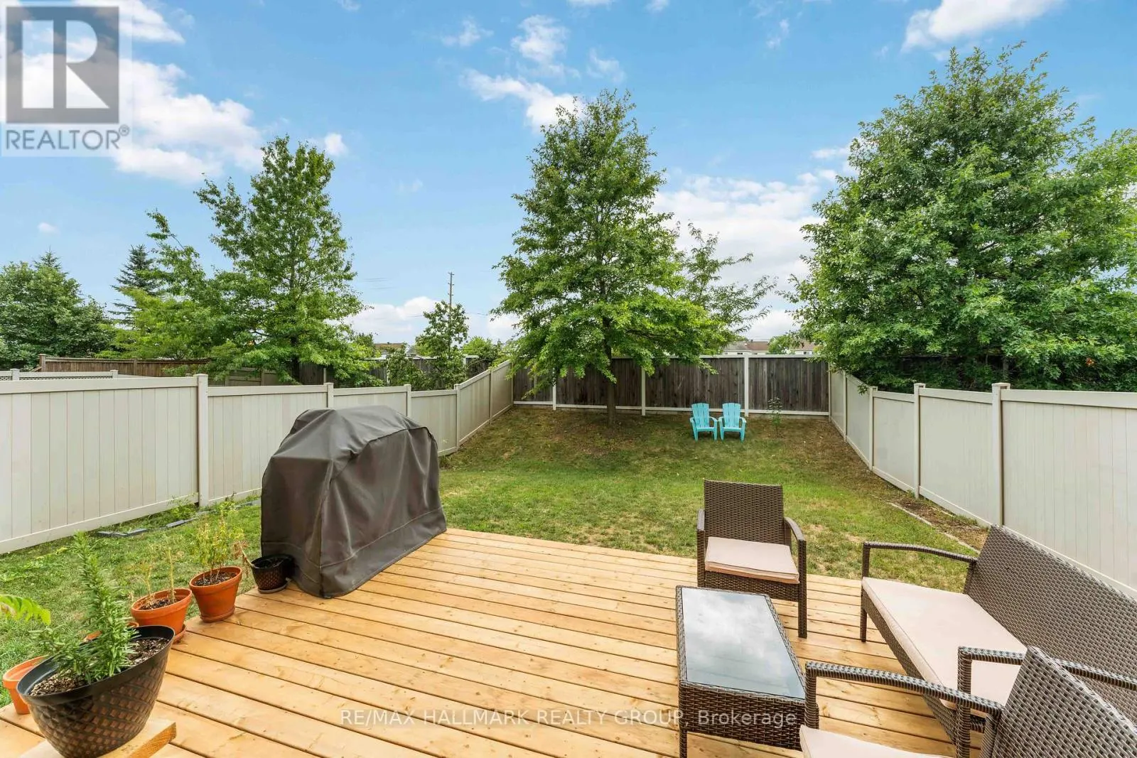 656 EVERLASTING CRESCENT