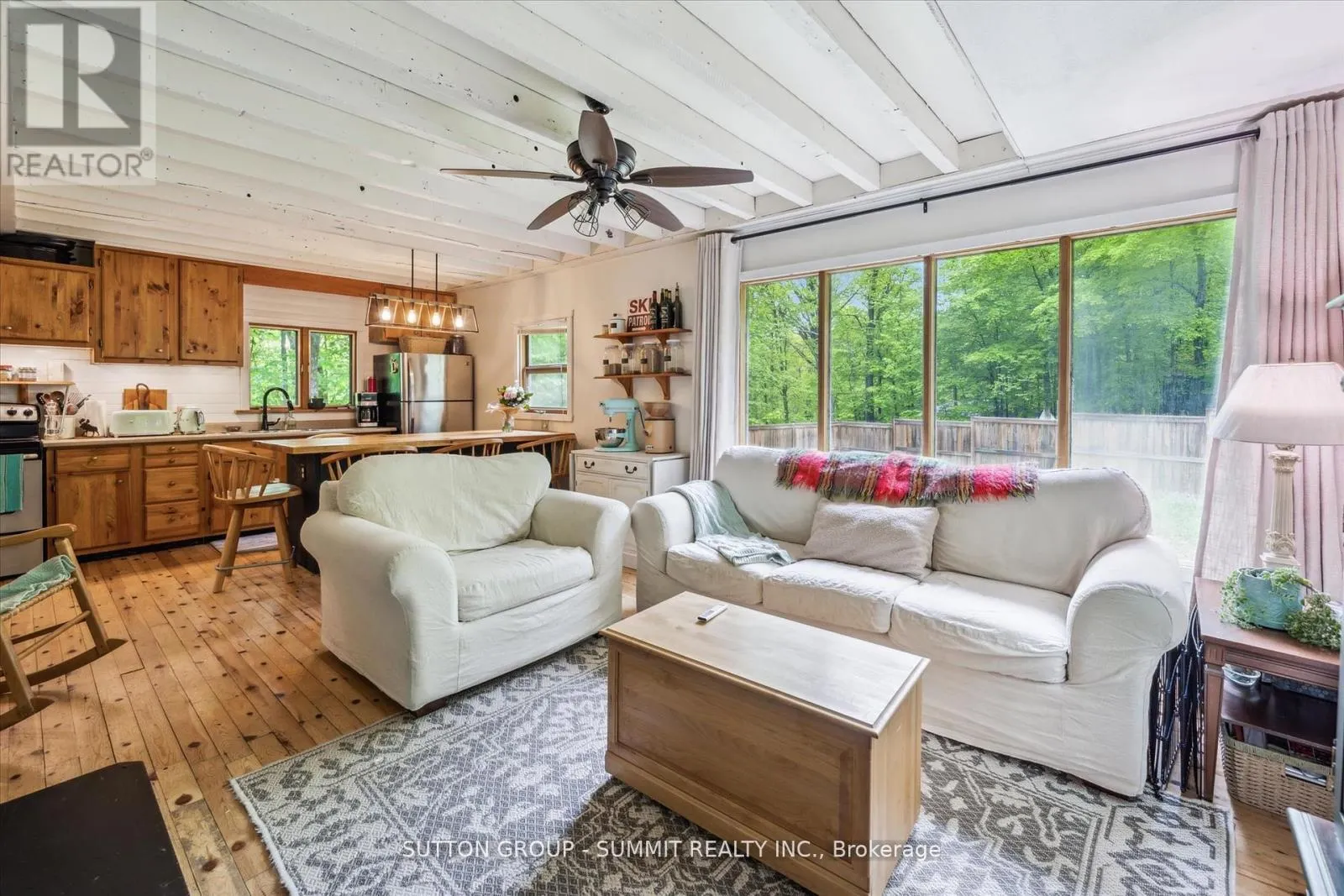 17 SUGARBUSH LANE