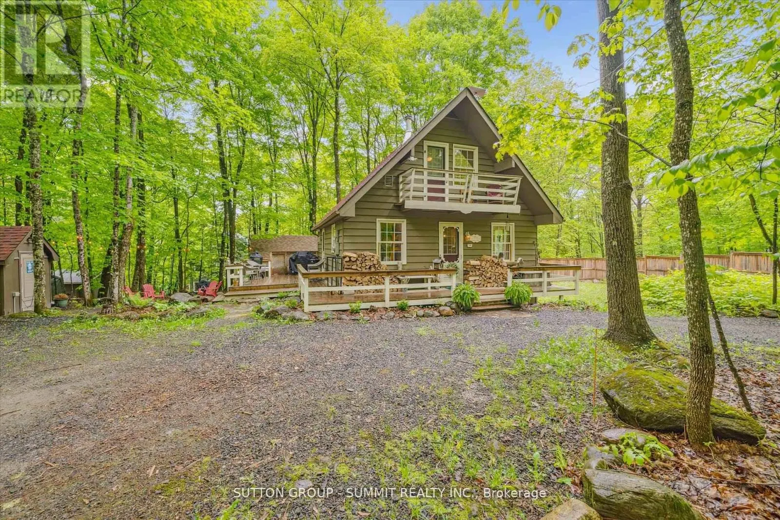 17 SUGARBUSH LANE