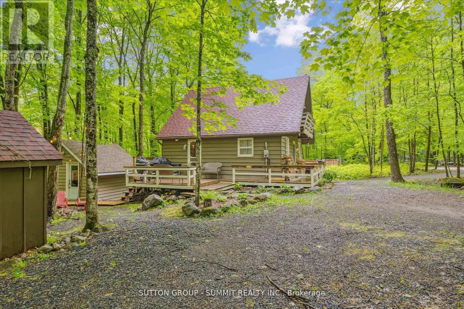17 SUGARBUSH LANE
