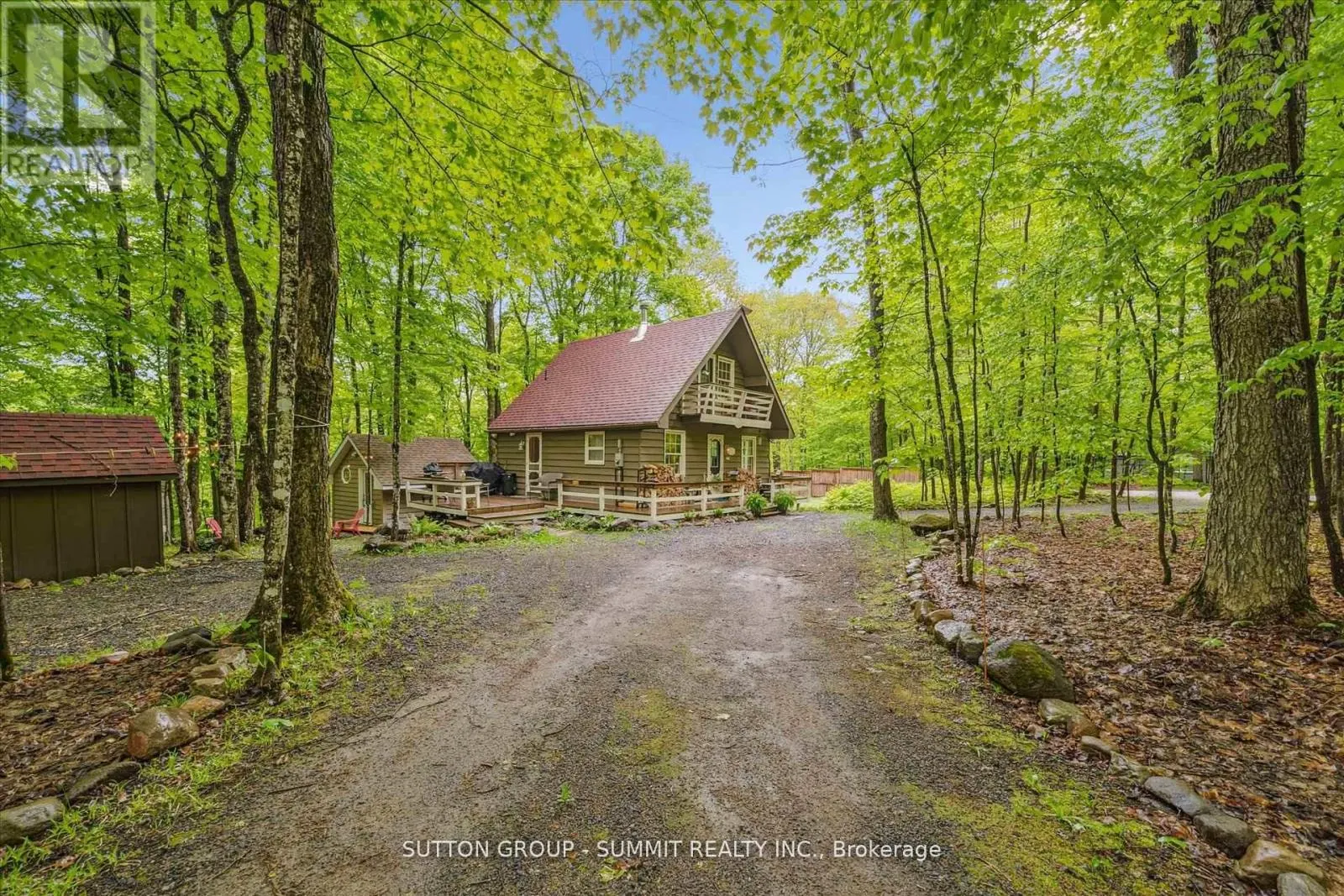17 SUGARBUSH LANE