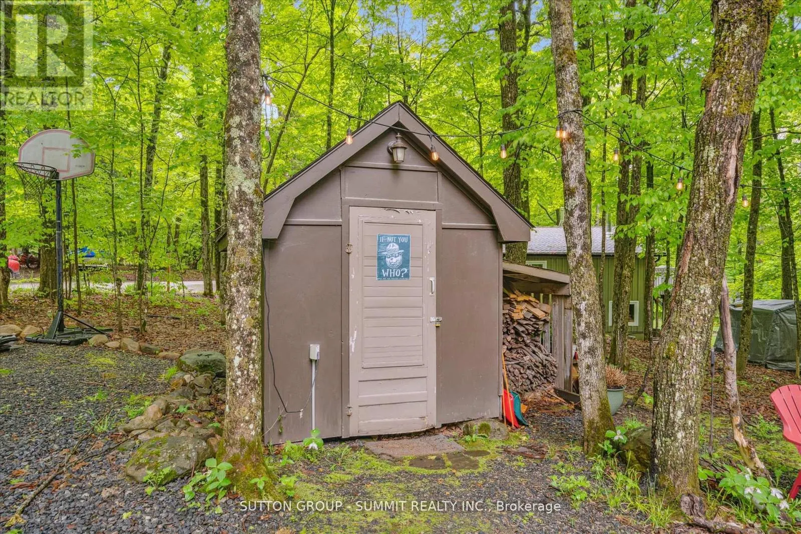 17 SUGARBUSH LANE
