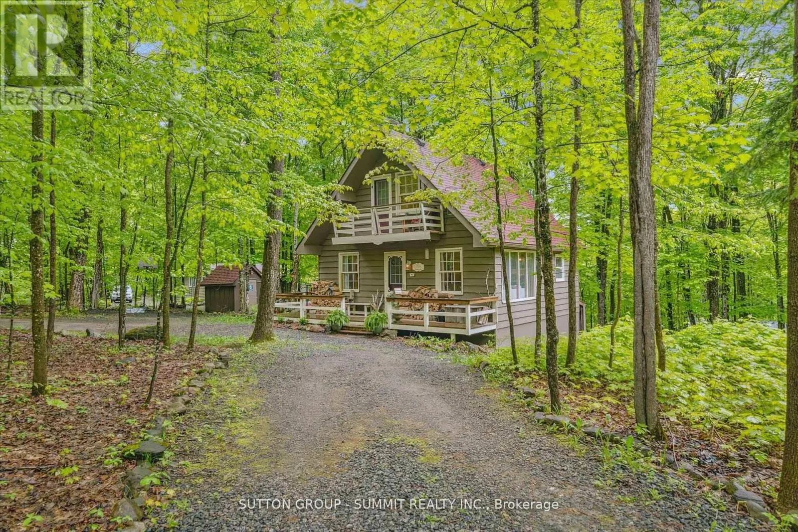 17 SUGARBUSH LANE