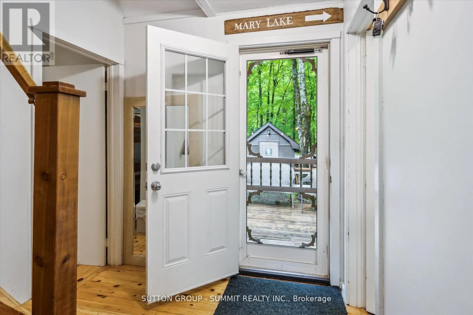 17 SUGARBUSH LANE