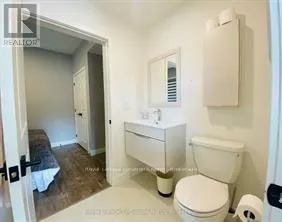 207 - 11 BEAUSOLEIL LANE, #207