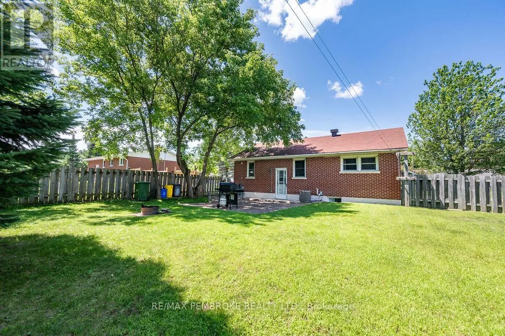 10 SILKE DRIVE