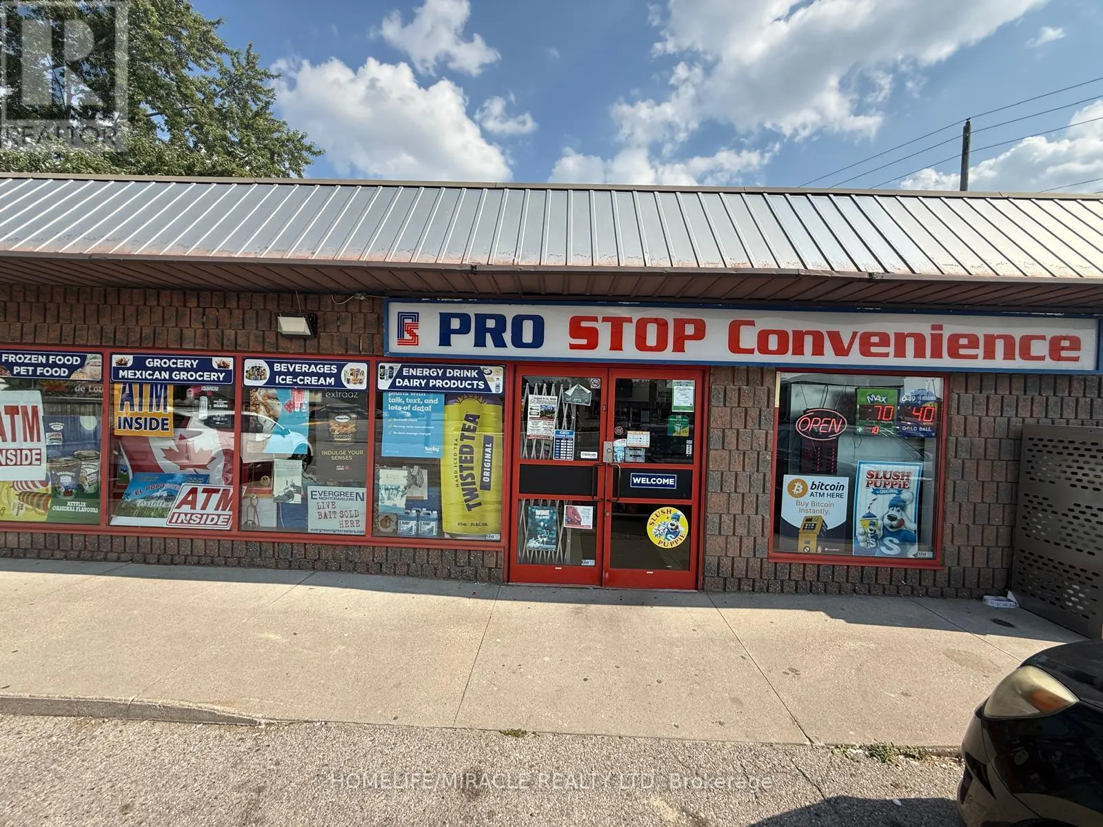 91 KING STREET E