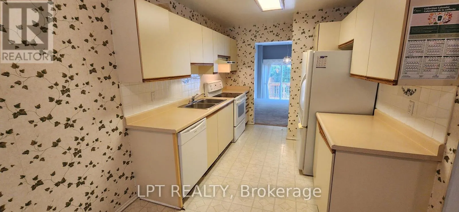 148 PICKWICK DRIVE