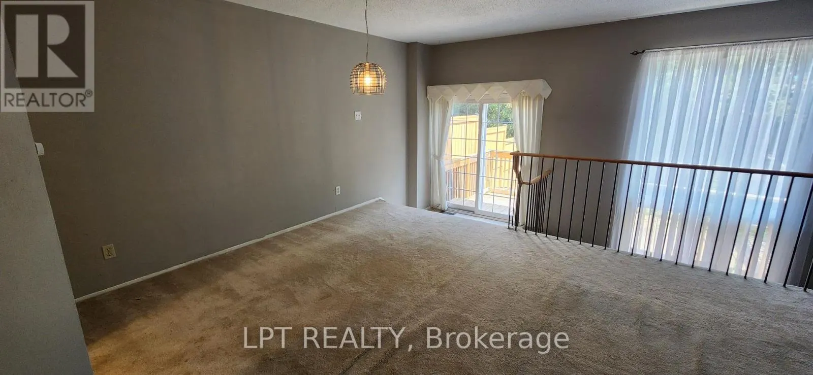 148 PICKWICK DRIVE
