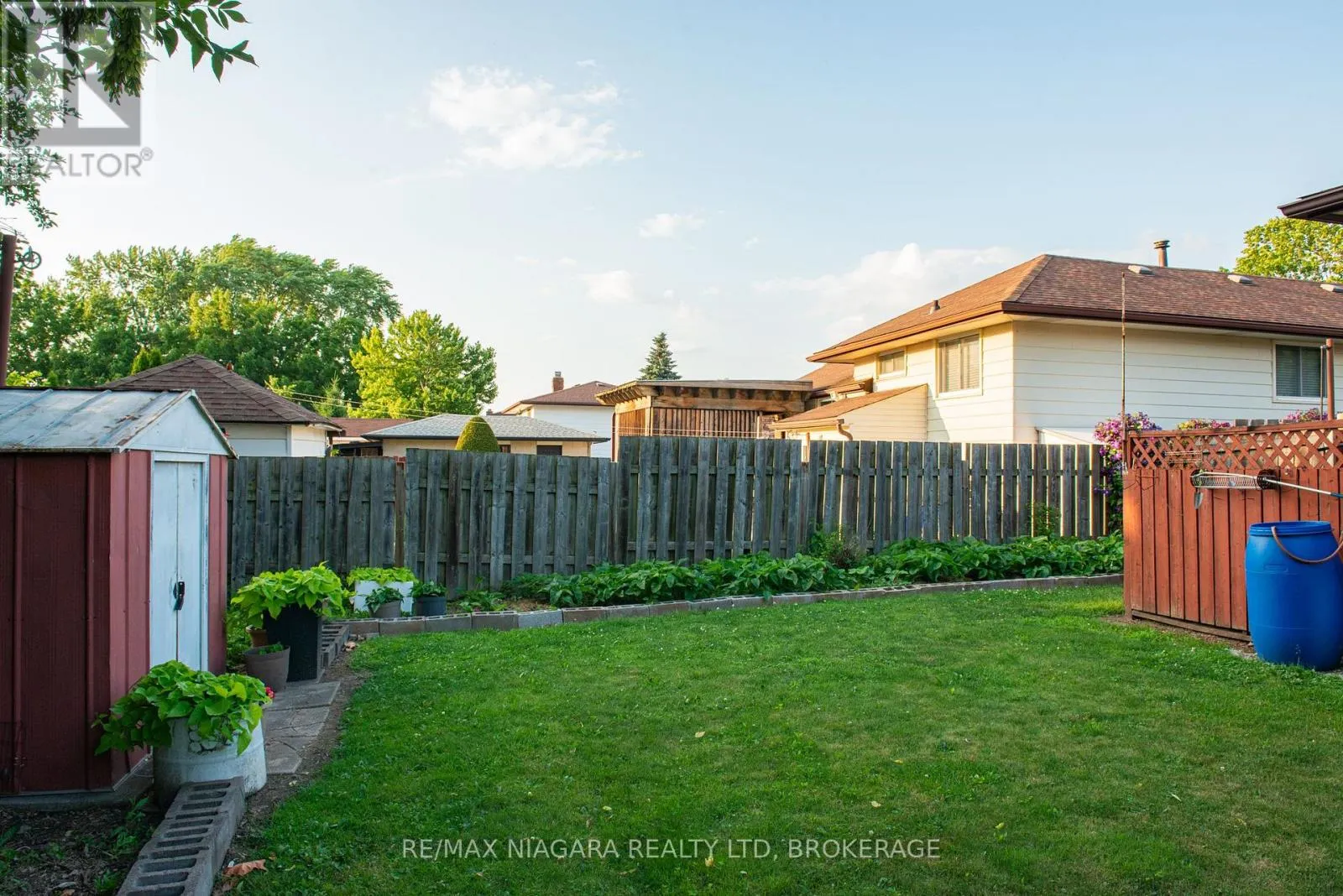 38 ROEHAMPTON DRIVE