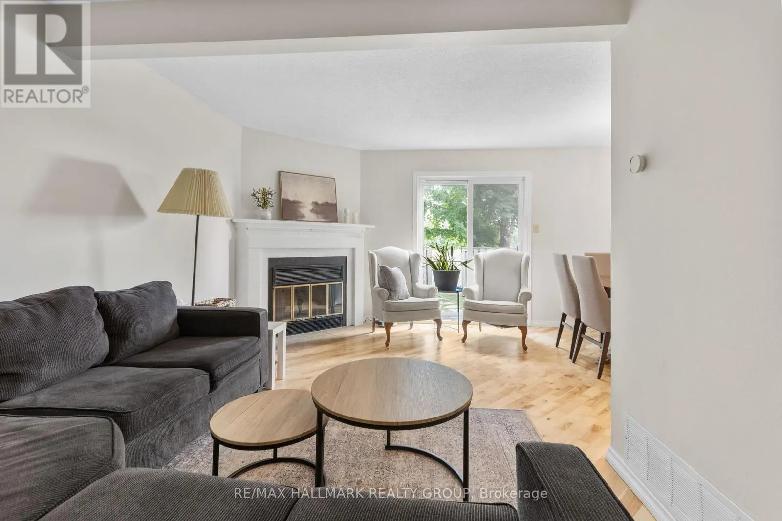 1598 HOSKINS CRESCENT