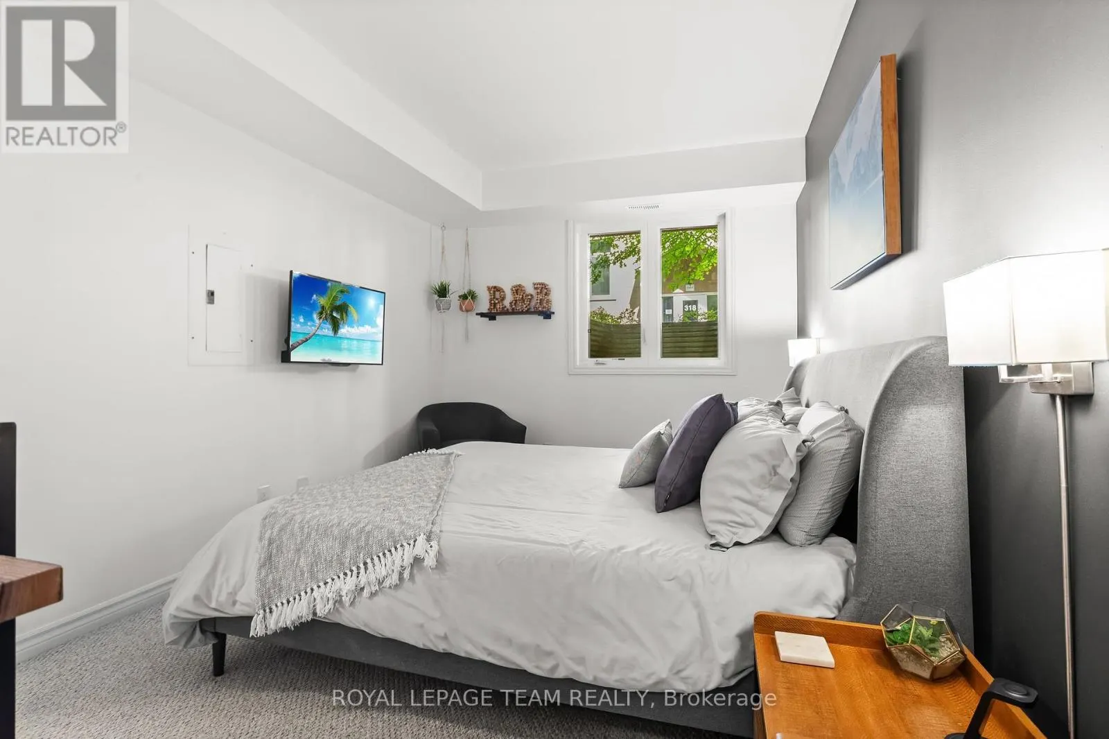 306-A EVEREST PRIVATE