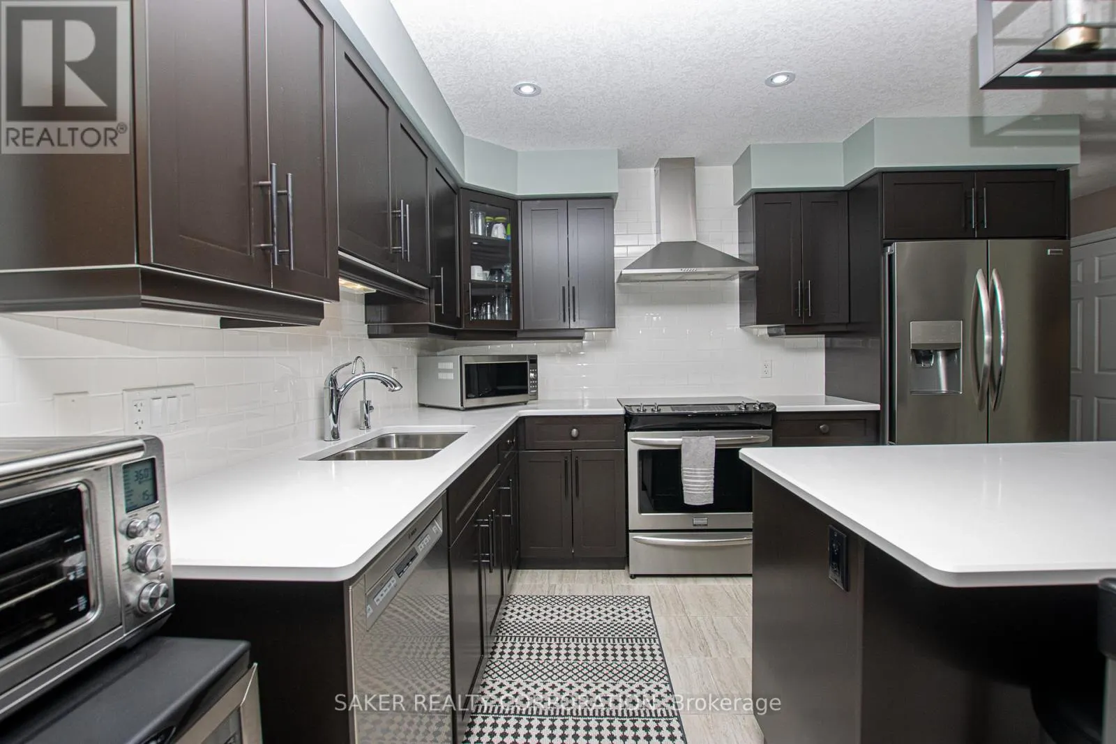 41 - 1220 RIVERBEND ROAD, #41