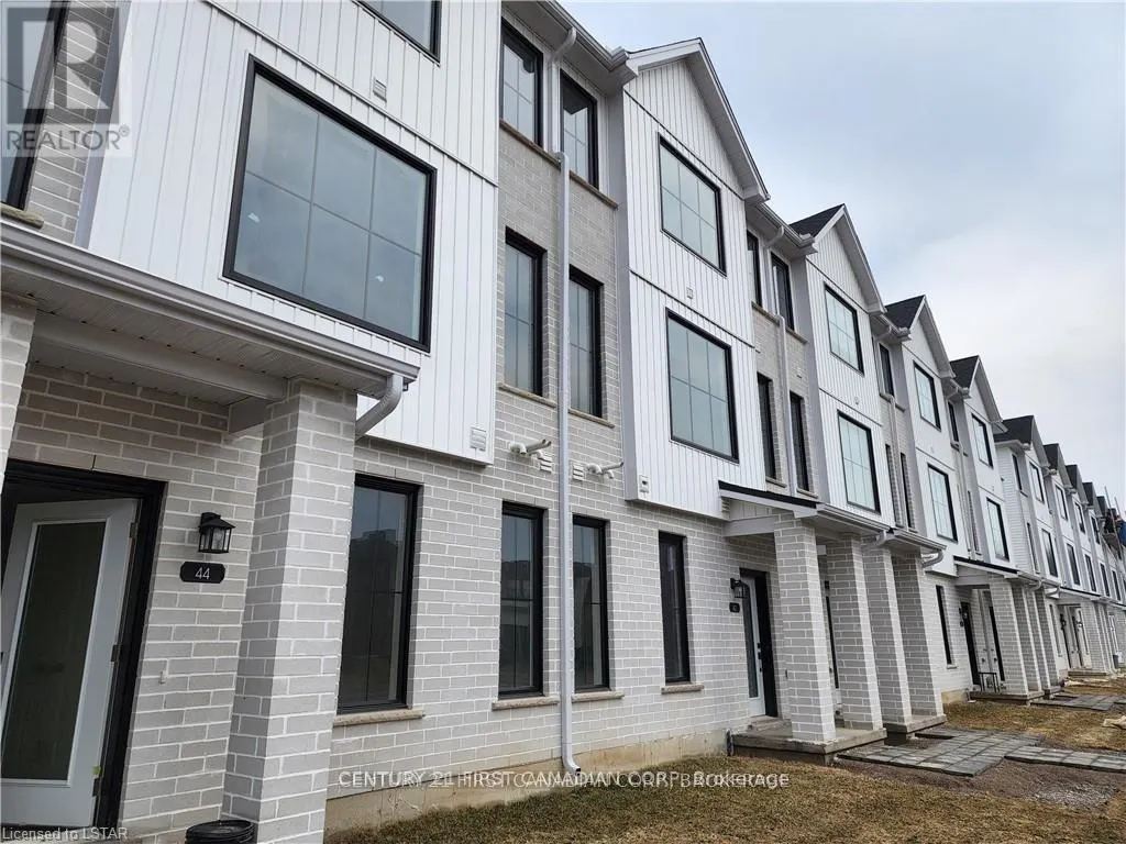 44 - 1781 HENRICA AVENUE, #44