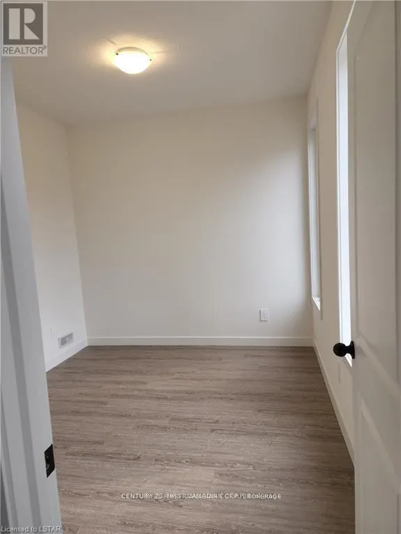 44 - 1781 HENRICA AVENUE, #44