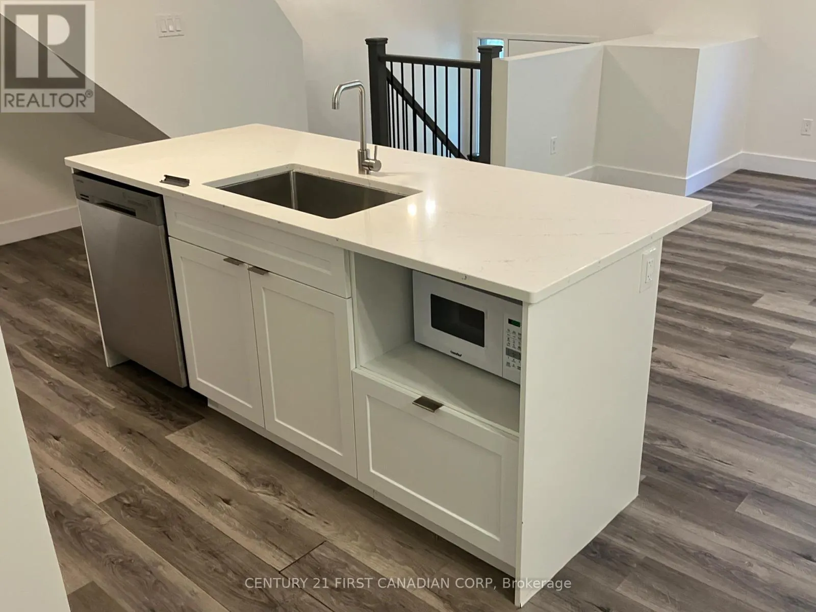 36 - 105 ANDOVER DRIVE, #36