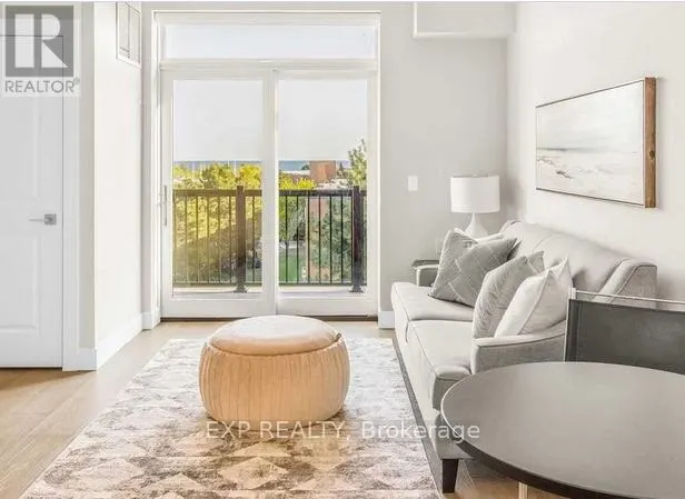 402 - 135 ORR STREET, #402