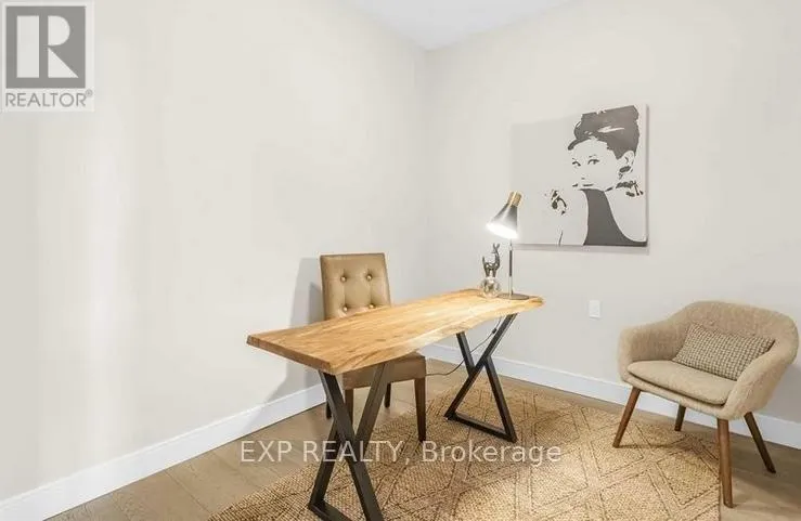 402 - 135 ORR STREET, #402
