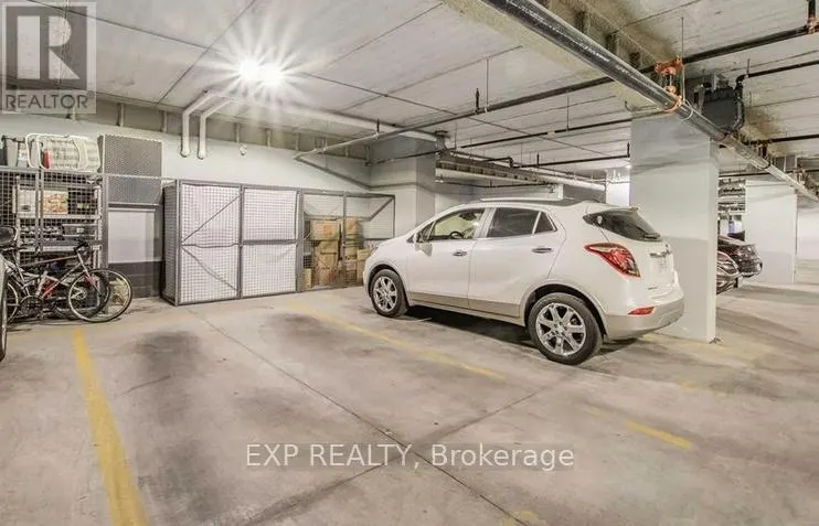 402 - 135 ORR STREET, #402