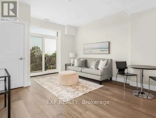 402 - 135 ORR STREET, #402
